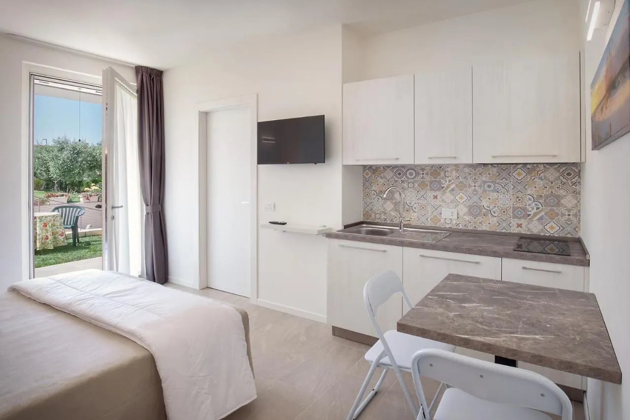 ברדולינו Villa Aurora-Holiday Home Apt 2 0*,  איטליה